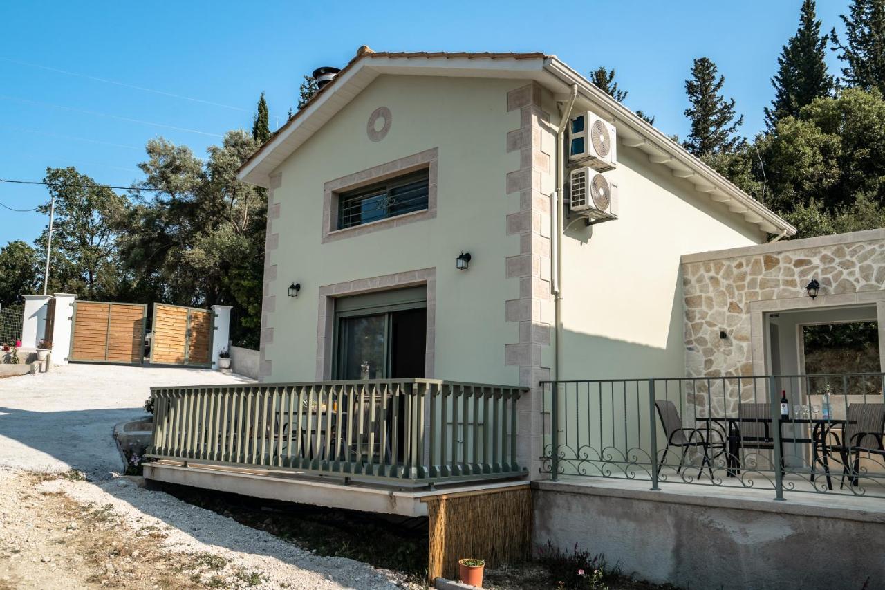 Armonia Villa Lefkada Kariotai Bagian luar foto